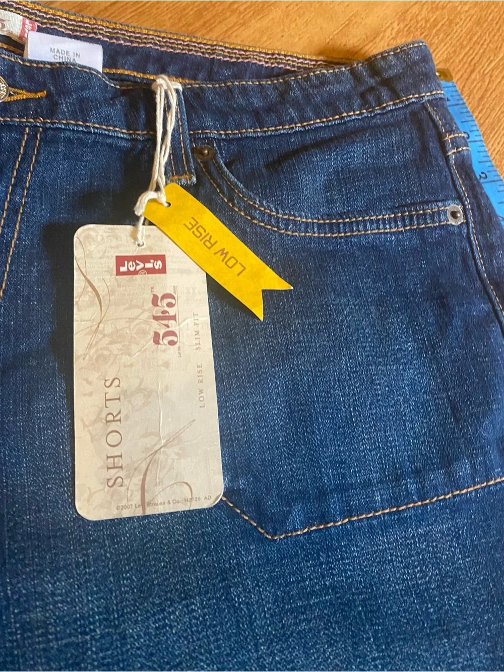 Levi’s 545 low rise shorts size 14 dark denim blue lily festival western boho
